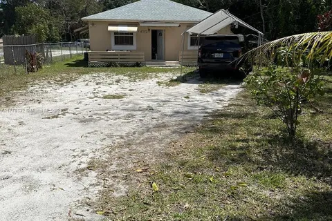 15003 NE 8th Ave, Miami FL 33161