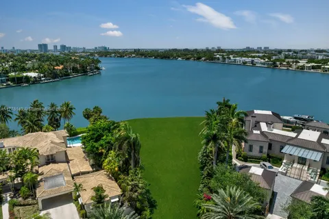 6640 Allison Rd, Miami Beach FL 33141