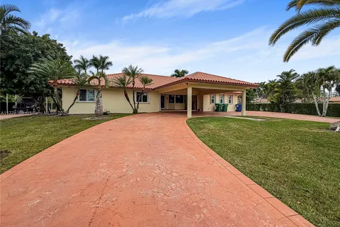 19790 SW 208th St, Miami FL 33187