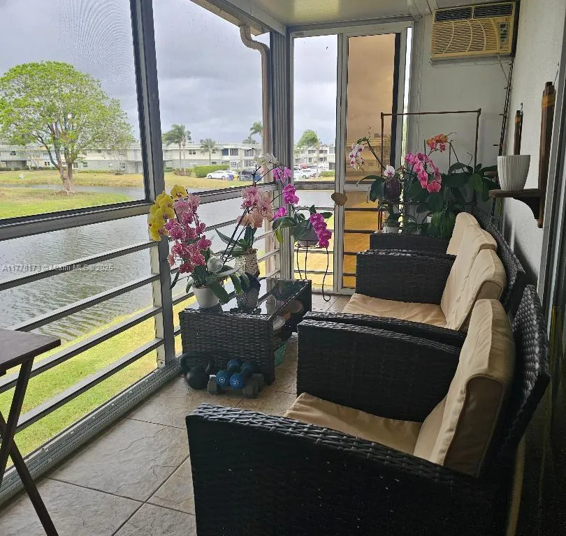 378 Saxony H # 378, Delray Beach FL 33446