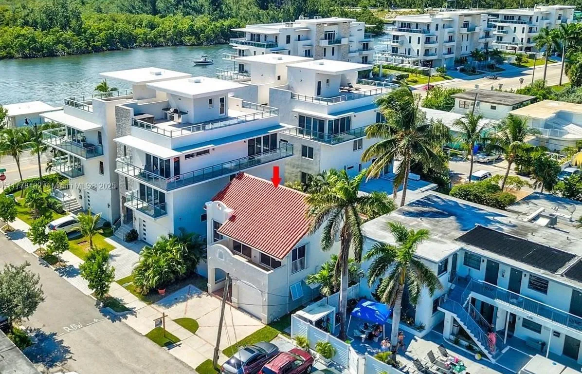 351 Desoto St # 0, Hollywood FL 33019