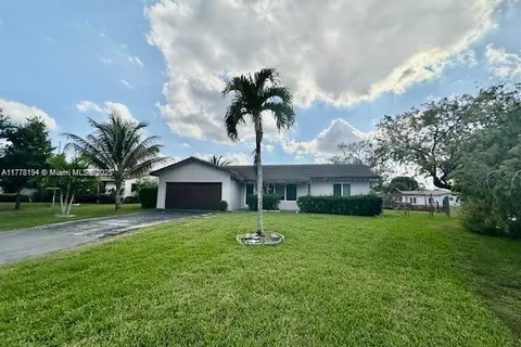 4020 NW 76th, Coral Springs FL 33065
