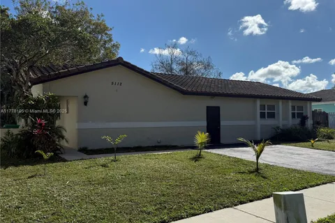 5112 SW 87th Ter, Cooper City FL 33328