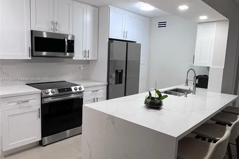 4866 NW 97th Ct # 350, Doral FL 33178