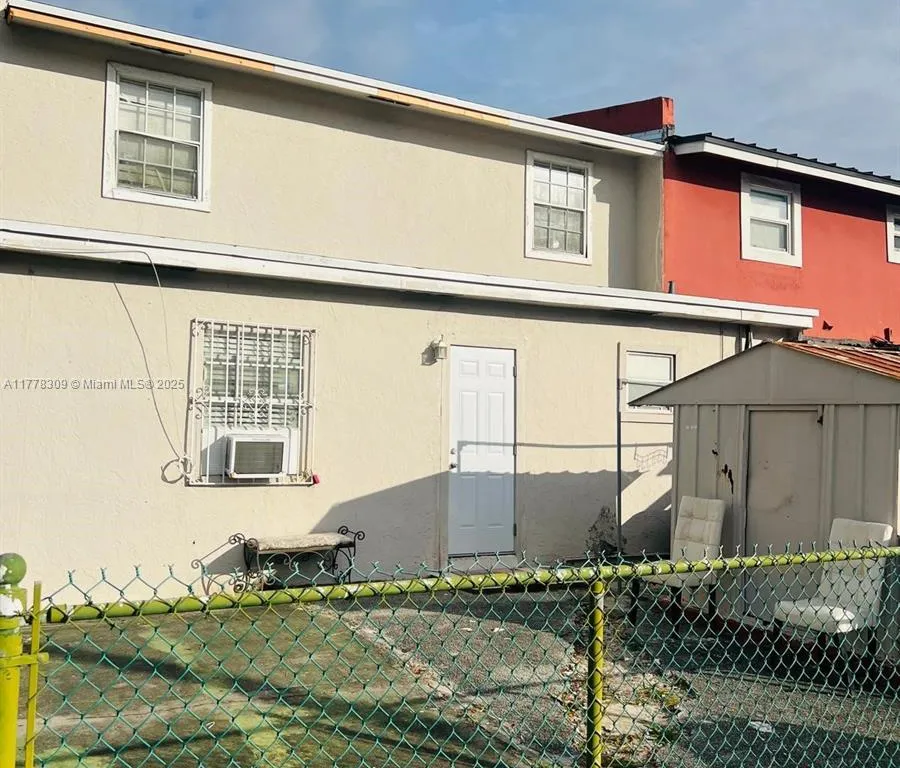 19224 NW 46th Ave, Miami Gardens FL 33055