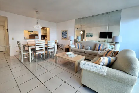 3505 S Ocean Dr # 610, Hollywood FL 33019