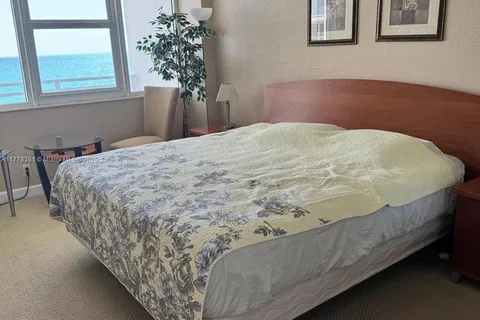 2030 S Ocean Dr # 1116, Hallandale Beach FL 33009