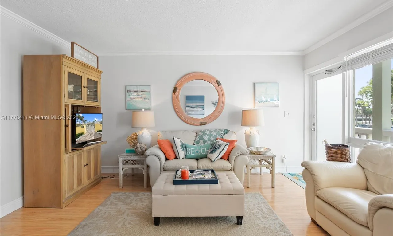 2020 Terra Mar Dr # 205, Pompano Beach FL 33062