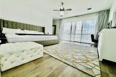 16512 S Botaniko Dr S, Weston FL 33326