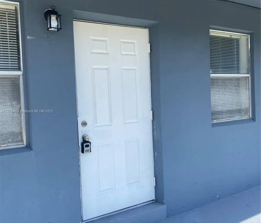 413 Phippen Waiters Rd # 1, Dania Beach FL 33004