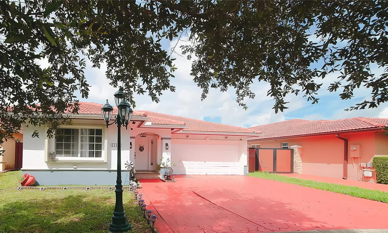 14426 NW 88th Ave, Miami Lakes FL 33018
