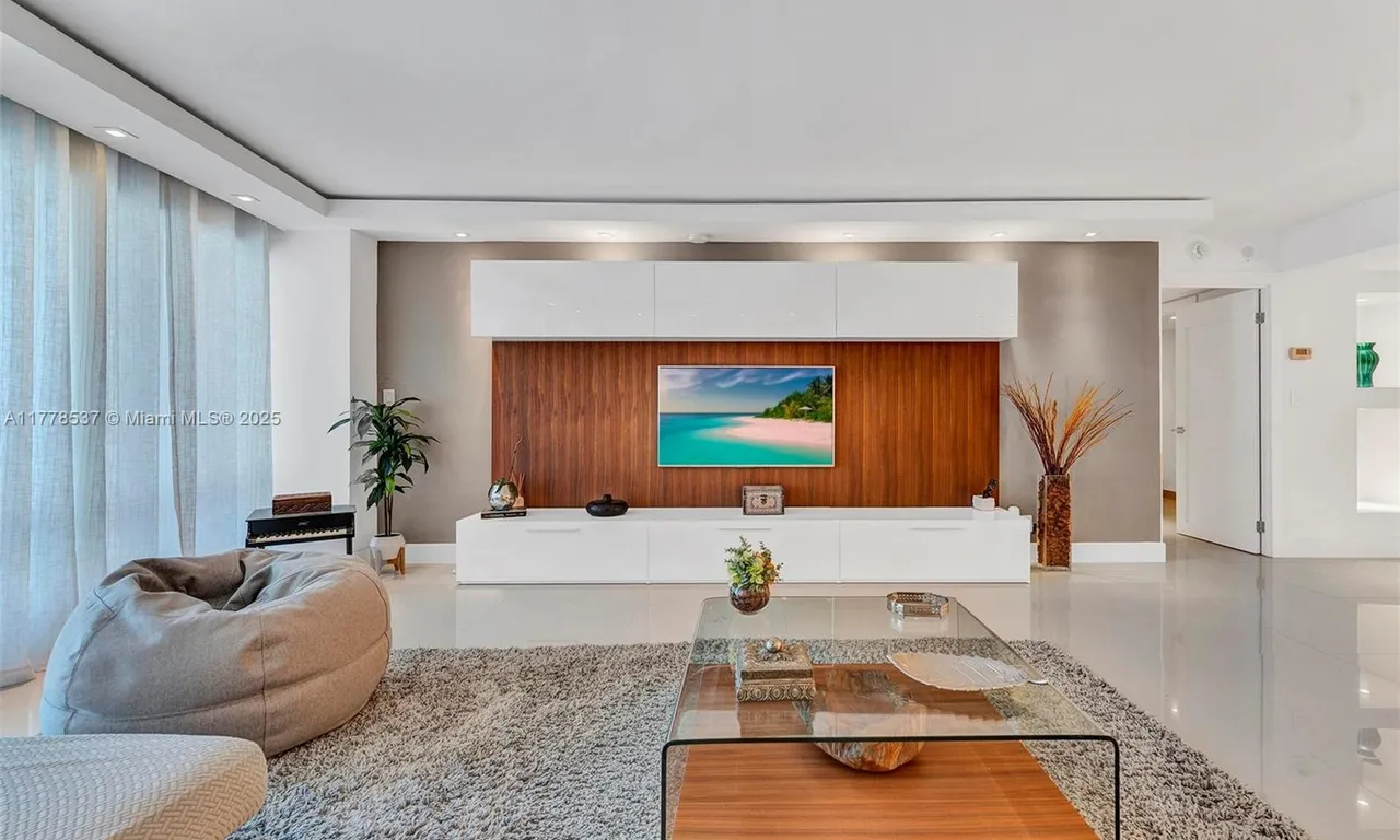 4100 Galt Ocean Dr # 1411, Fort Lauderdale FL 33308