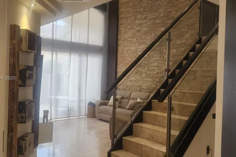 5469 NW 113th Ct # 5469, Doral FL 33178