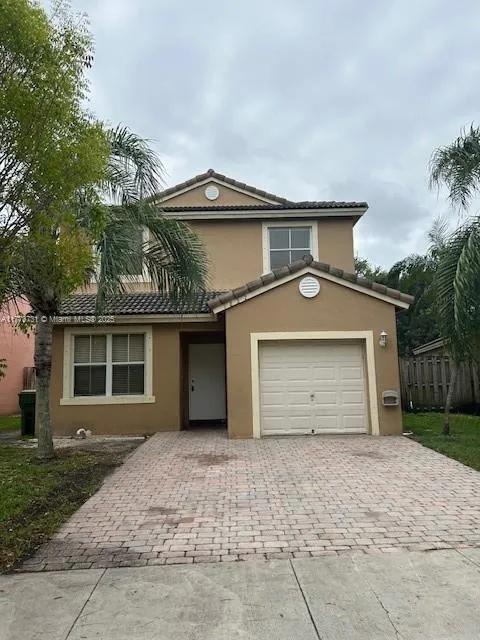 1832 SE 15th St # 1832, Homestead FL 33035