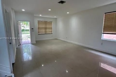 1832 SE 15th St # 1832, Homestead FL 33035