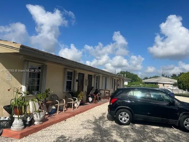 22300 SW 115th Ct, Miami FL 33170