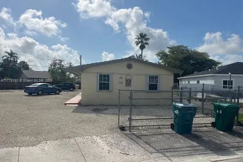 22300 SW 115th Ct, Miami FL 33170