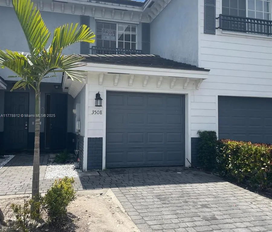 3508 NW 13th St # 3508, Lauderhill FL 33311
