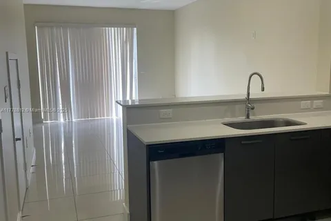 3508 NW 13th St # 3508, Lauderhill FL 33311
