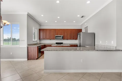 2235 SE 20th Ave, Homestead FL 33035