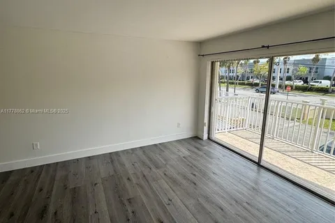 4420 NW 79th Ave # 2E, Doral FL 33166