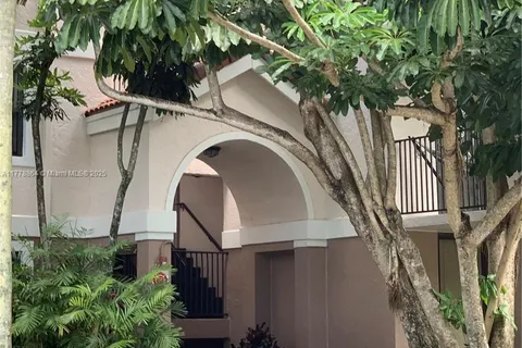 10131 W Sunrise Blvd # 305, Plantation FL 33322