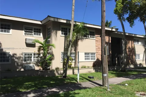 6511 Santona St # C2, Coral Gables FL 33146