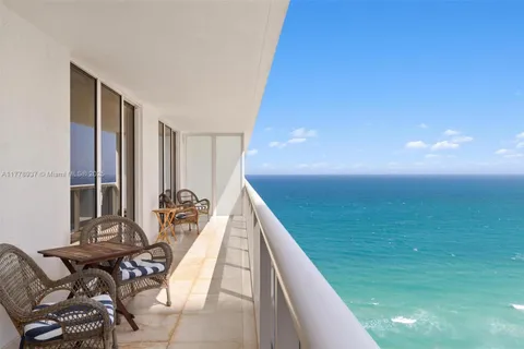 1830 S Ocean Dr # 2904, Hallandale Beach FL 33009