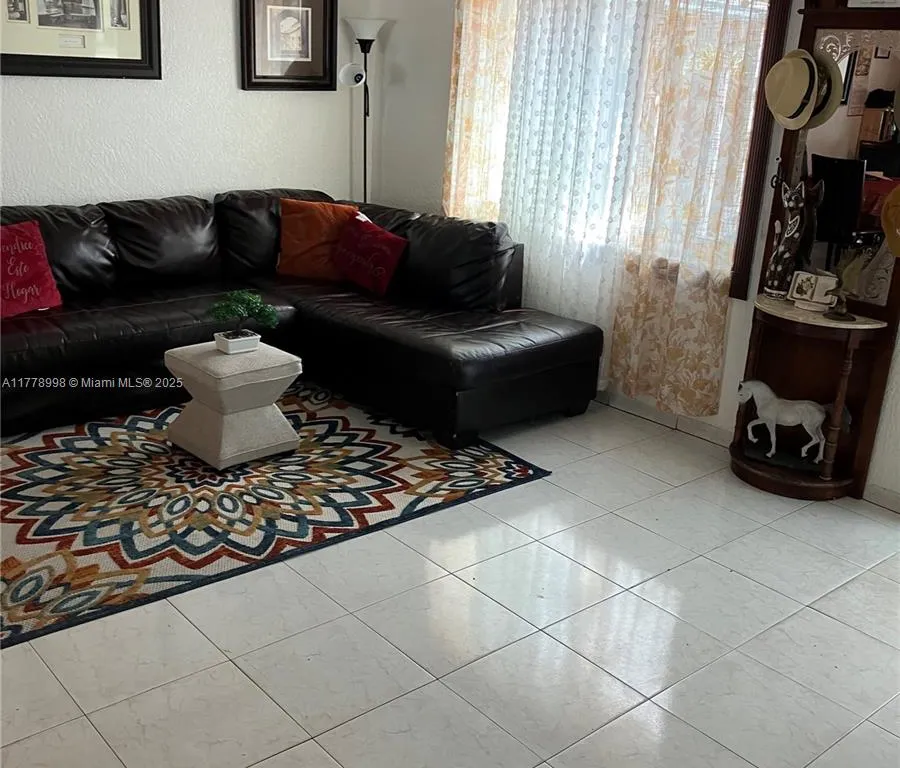 16050 NE 8th Ct, North Miami Beach FL 33162