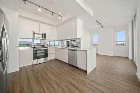 1500 Bay Rd # 2312, Miami Beach FL 33139
