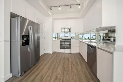 1500 Bay Rd # 2312, Miami Beach FL 33139