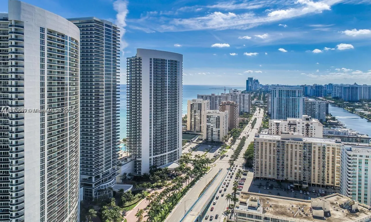 1830 S Ocean Dr # 1907, Hallandale Beach FL 33009