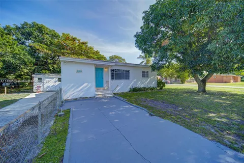 12825 NW 13th Ave # 0, North Miami FL 33167