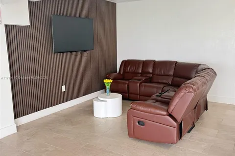 1270 SW 29th St # 1, Fort Lauderdale FL 33315