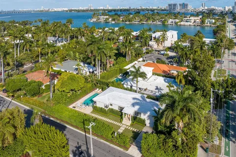 435 W Dilido Dr, Miami Beach FL 33139