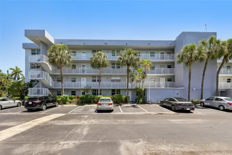 101 Royal Park Dr # 1D, Oakland Park FL 33309