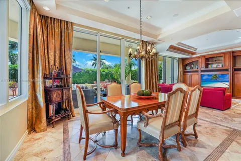 13611 Deering Bay Dr # 101, Coral Gables FL 33158