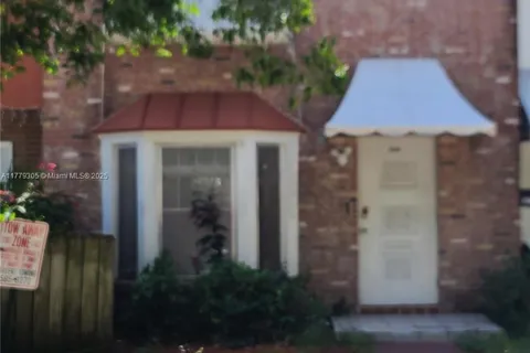 3609 Townhouse Ct # 3609, West Palm Beach FL 33407