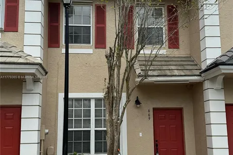 669 NW 42nd Ave # 669, Plantation FL 33317