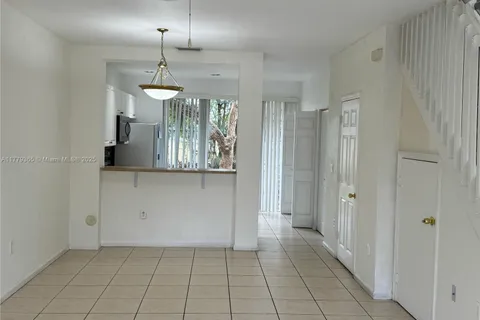 669 NW 42nd Ave # 669, Plantation FL 33317