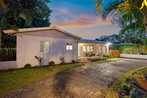 74 NE 103rd St, Miami Shores FL 33138