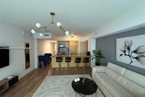 1830 S Ocean Dr(Avail 04.08) # 2209, Hallandale Beach FL 33009