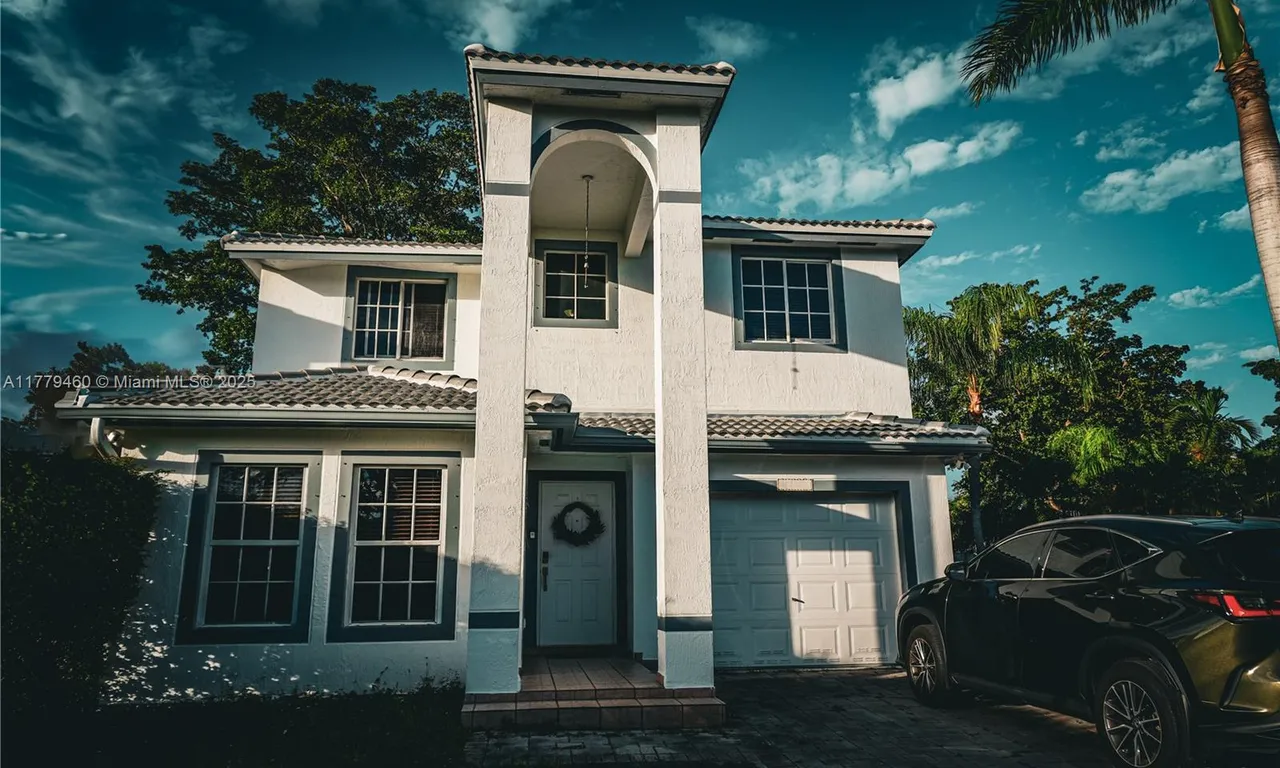 16101 SW 104th Ter, Miami FL 33196