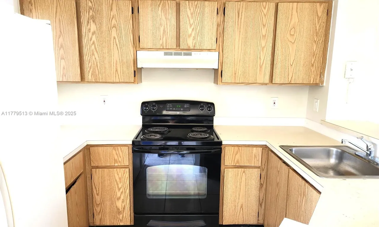 8730 N Sherman Cir # 502, Miramar FL 33025