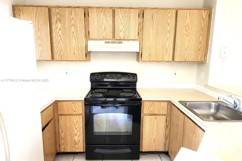 8730 N Sherman Cir # 502, Miramar FL 33025