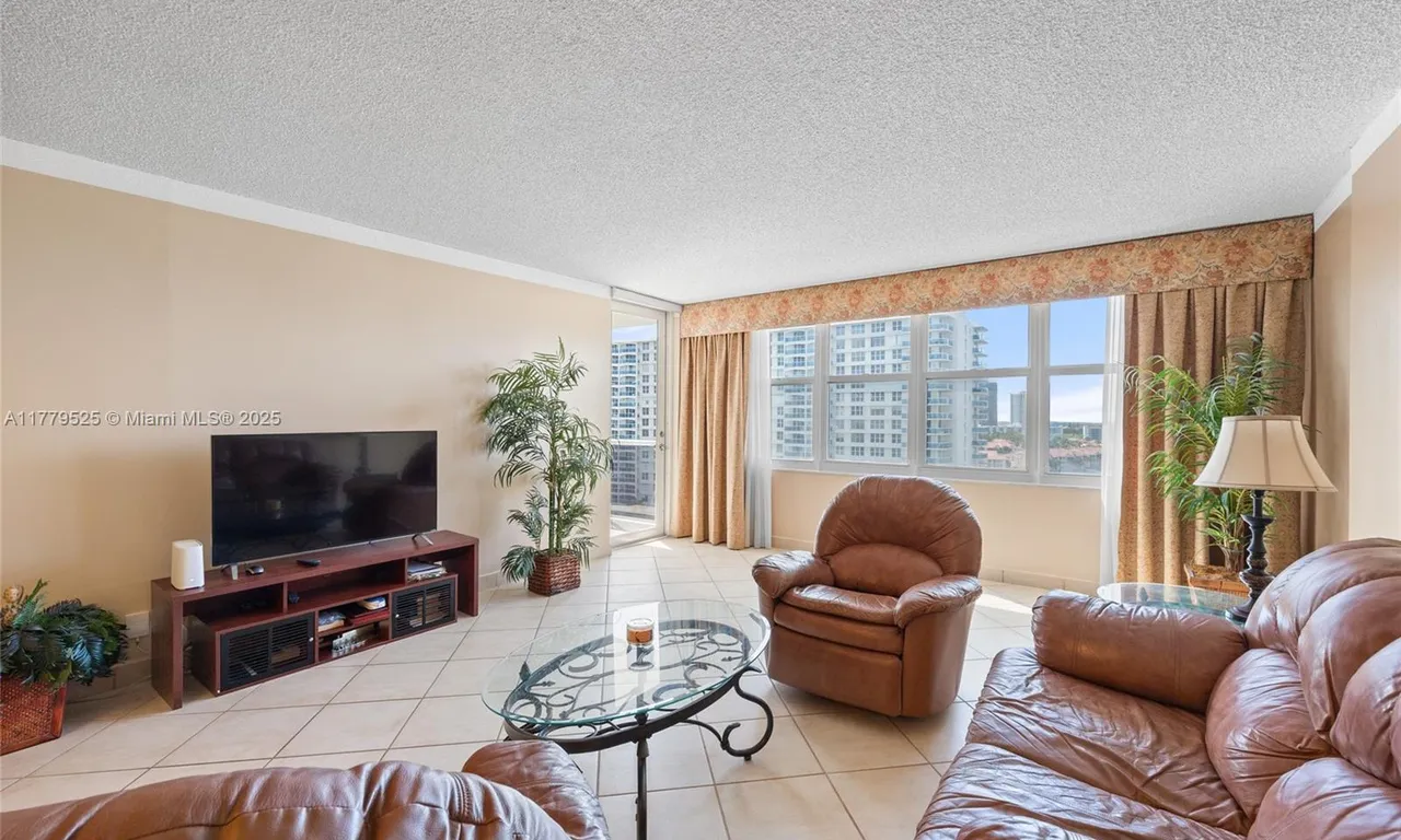 3725 S Ocean Dr # 1124, Hollywood FL 33019