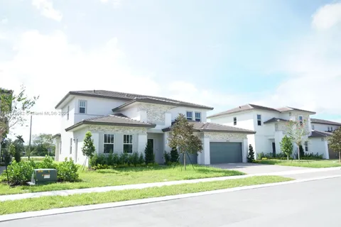 4403 SW 123rd Ln, Davie FL 33330