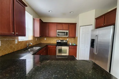 14709 SW 25th St # 14709, Miami FL 33185
