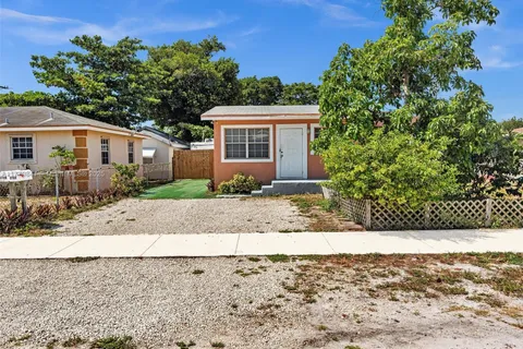 2128 Cleveland St # A, Hollywood FL 33020