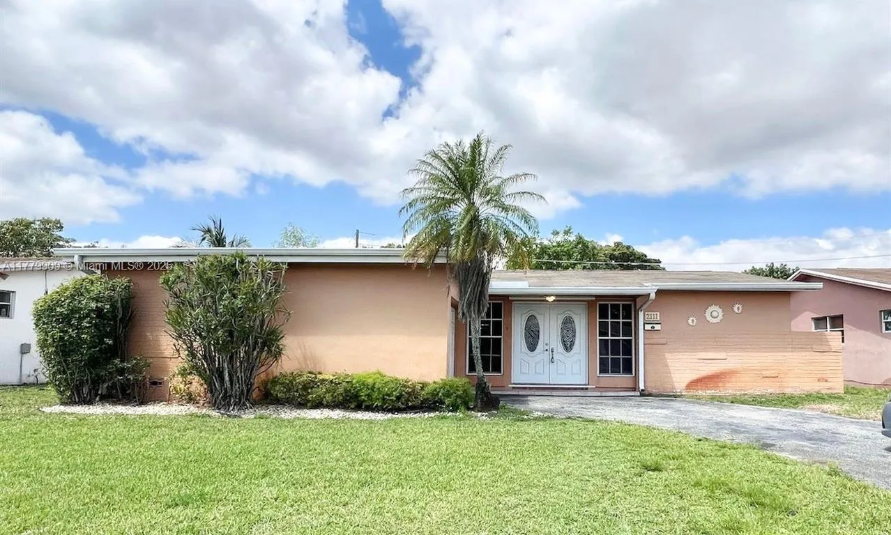 2111 NW 82nd Ter # 2111, Sunrise FL 33322
